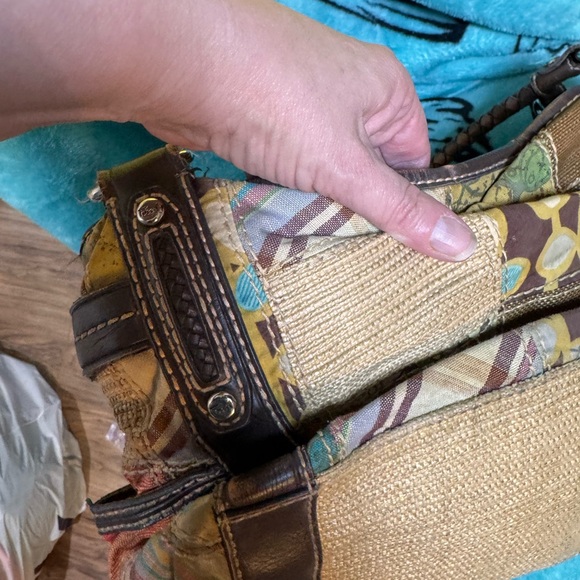 Fossil Patchwork Multi-Color Shoulder Bag with Brown Trim - Picture 10 of 10